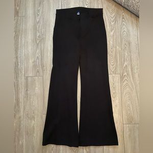Black trousers